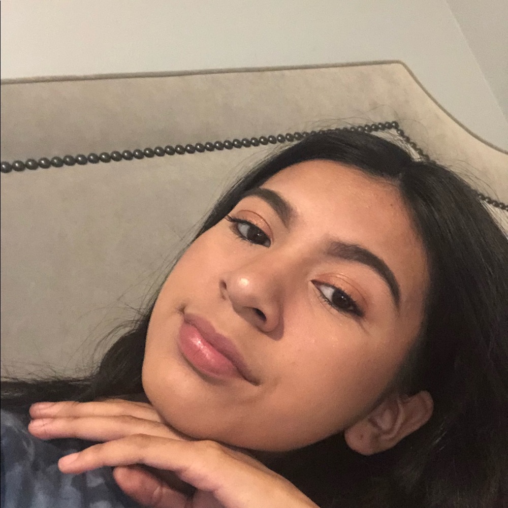 Meet your Posher, Dyanna